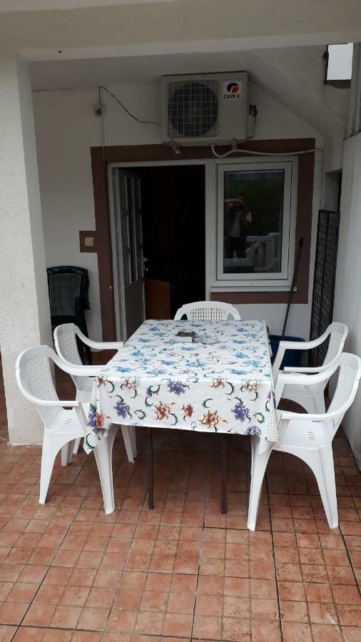 Vila Ruska Prčanj Екстериор снимка