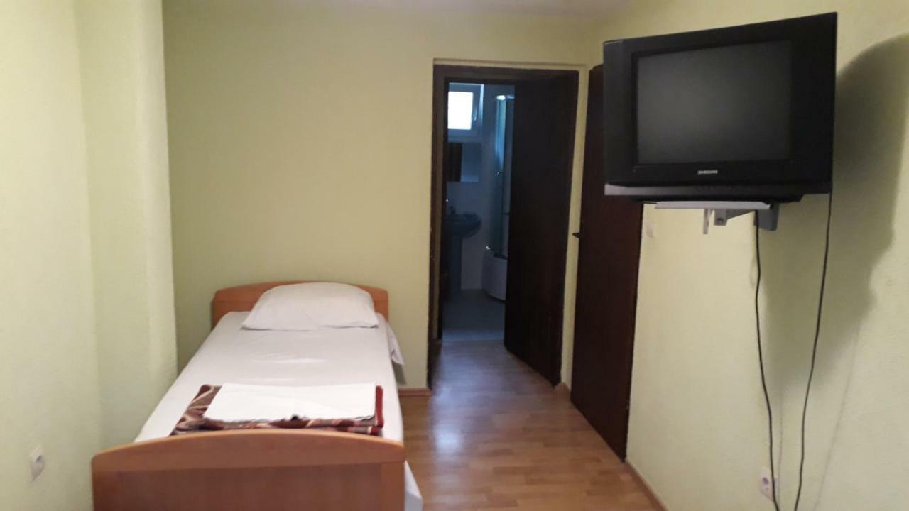Vila Ruska Prčanj Екстериор снимка