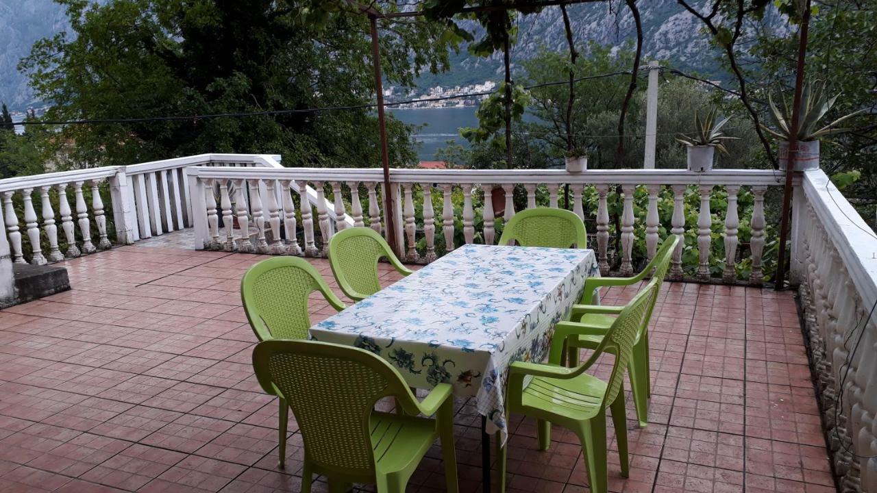 Vila Ruska Prčanj Екстериор снимка